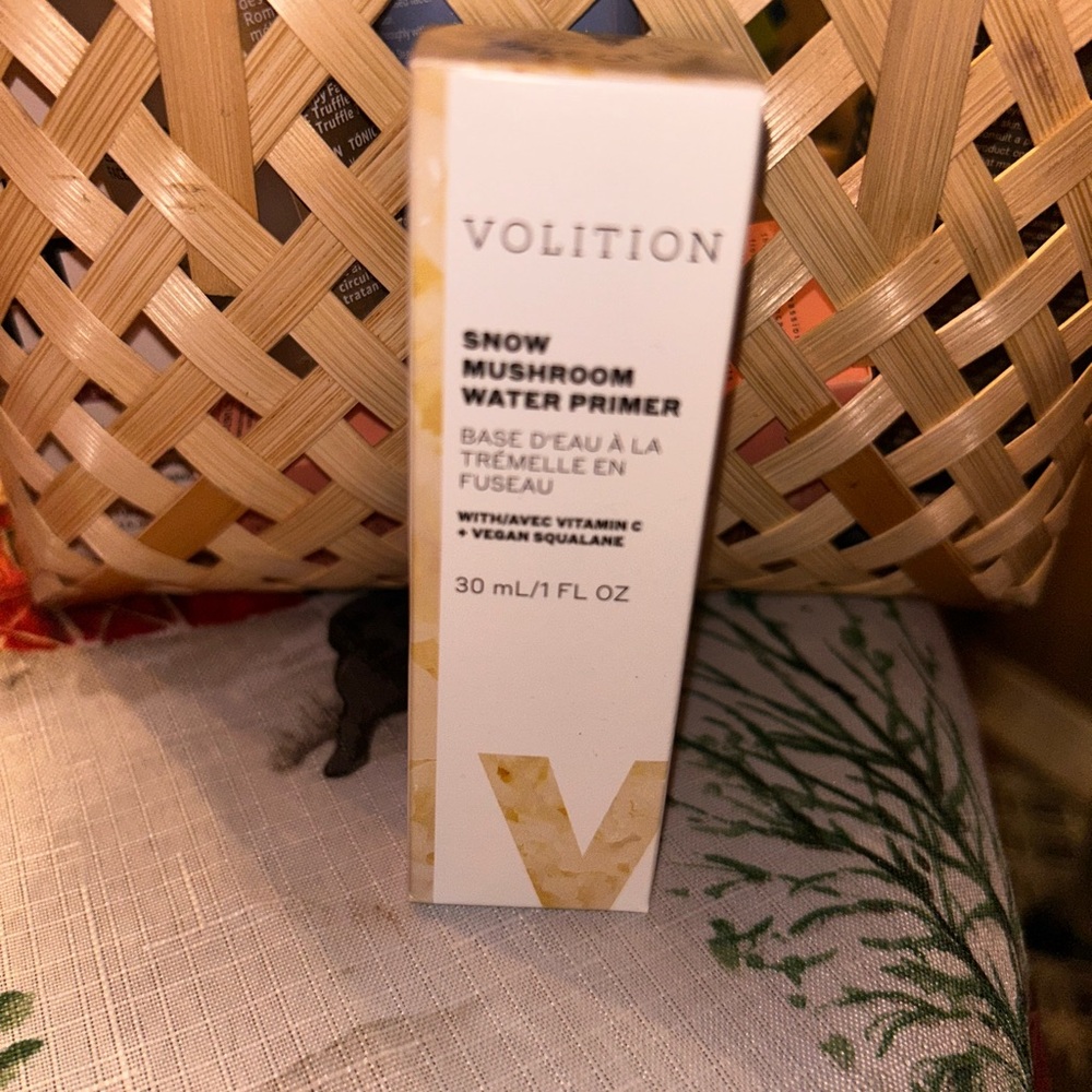 Snow Mushroom Water Primer - Volition